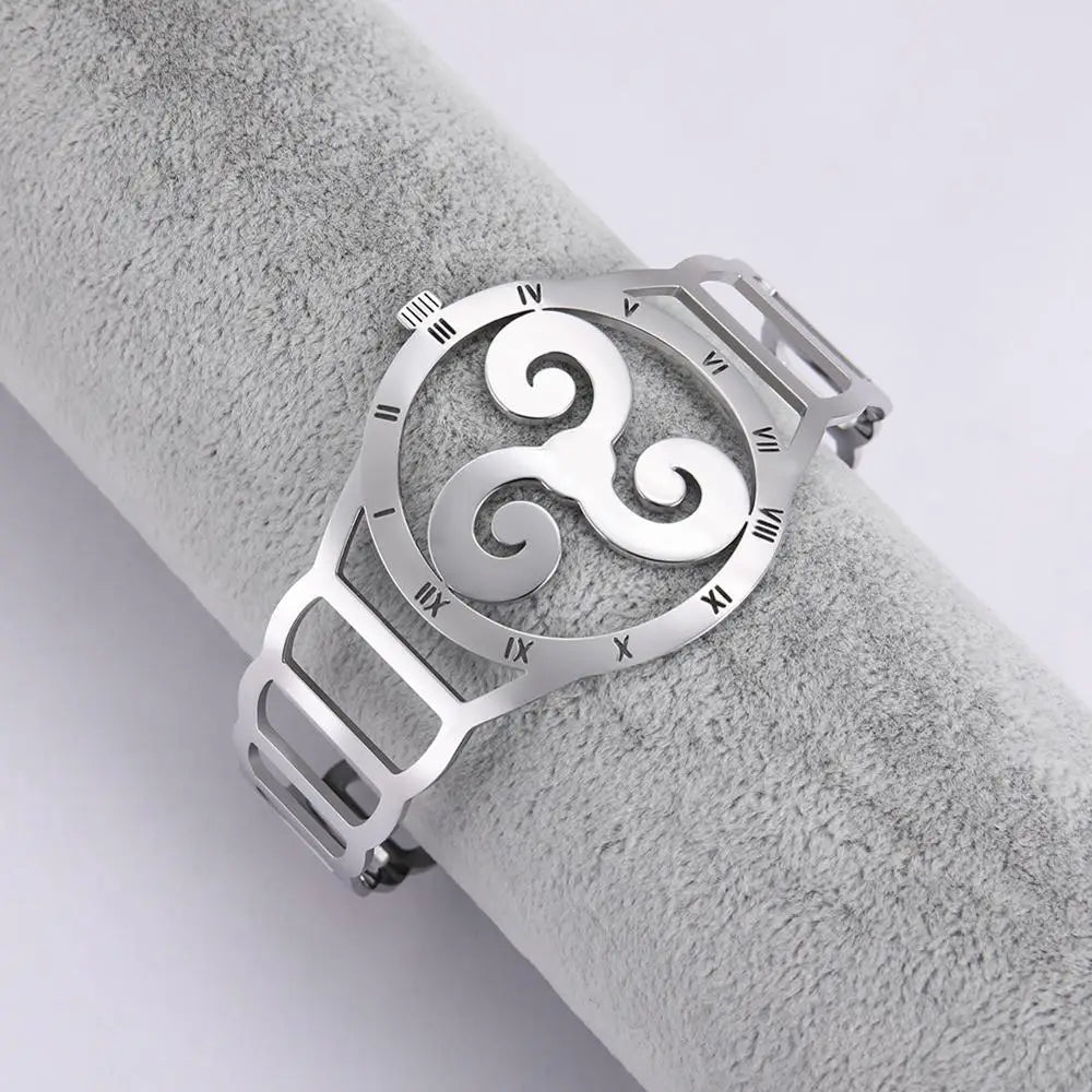 Skyrim Stainless Steel Bracelets Valknut Nordic Triskelion Vintage Gothic Irish Knot Amulet Cuff Bangle for Men Women