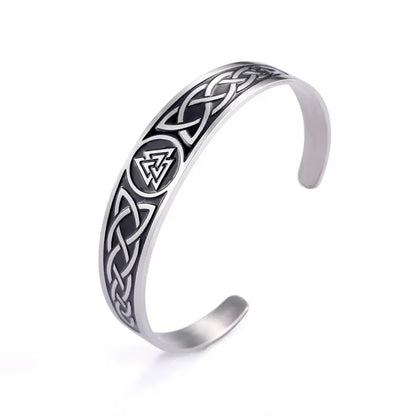 Skyrim Stainless Steel Bracelets Valknut Nordic Triskelion Vintage Gothic Irish Knot Amulet Cuff Bangle for Men Women