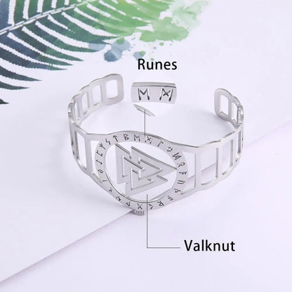 Skyrim Stainless Steel Bracelets Valknut Nordic Triskelion Vintage Gothic Irish Knot Amulet Cuff Bangle for Men Women