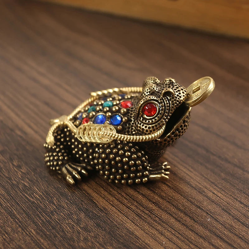 1Pc Feng Shui Toad Money Fortune Wealth Chinese Golden Frog Toad Coin Home Office Decoration Lucky Gifts Tabletop Ornaments